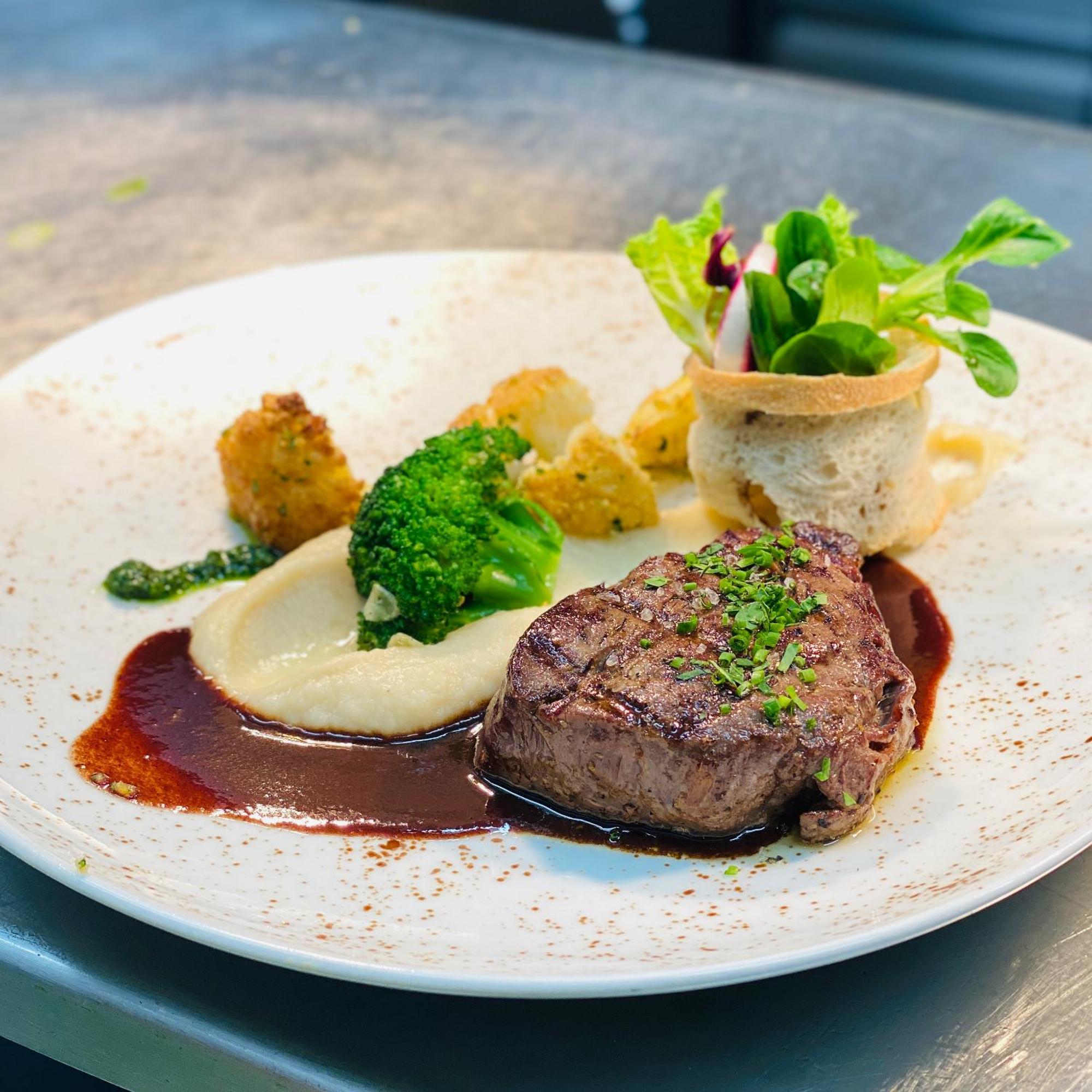 Landhotel Restaurant Hubinger Thorl ภายนอก รูปภาพ